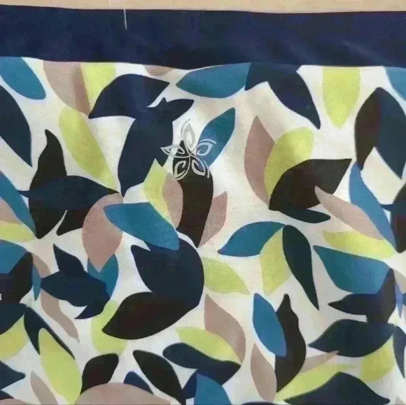 QUINTSOUL | Women's Tikal Multi Navy High Waisted Bottoms with Cami Top - Picture 4 of 14